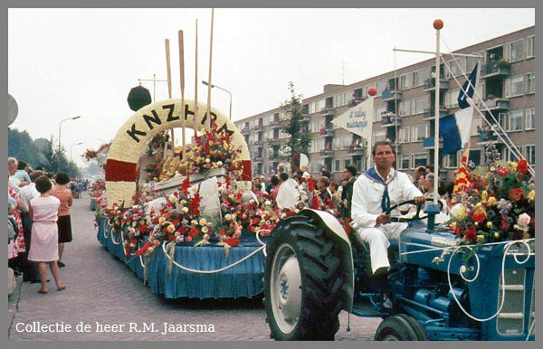 Bloemencorso 1964 Amstelveenweb