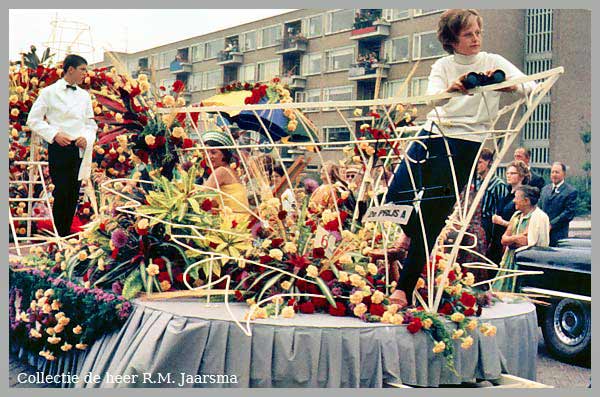 Bloemencorso 1964 Amstelveenweb