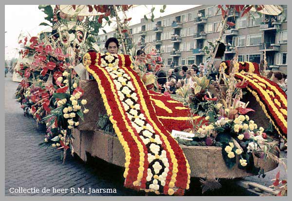 Bloemencorso 1964 Amstelveenweb