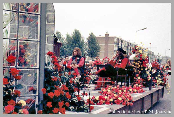 Bloemencorso 1964 Amstelveenweb